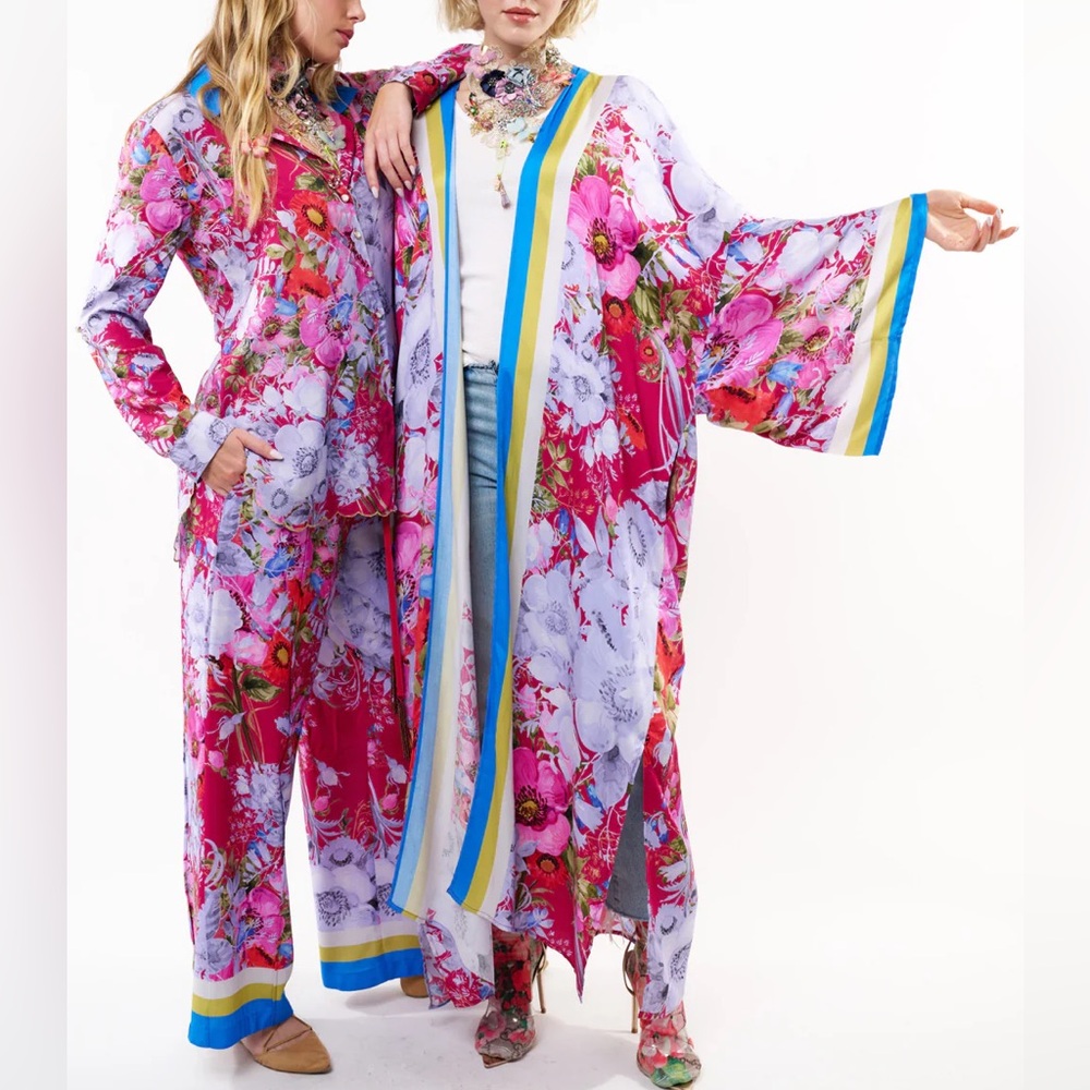 Pretty On Lilacs Aratta Kimono Topper, Luxury Kimono Duster, NWT, OS